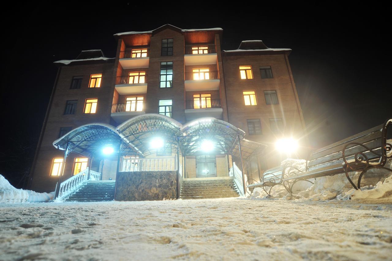 Pansionat Paradiz Hotel Polyana  Bagian luar foto